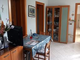 Trilocale in Via Gioacchino Rossini s.n.c, Baronissi