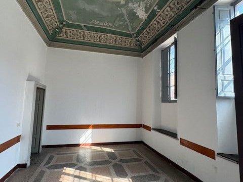 Quadrilocale in Stradone Farnese, 16, Vittorio Emanuele - Farnese, Piacenza