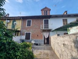 Casa indipendente in Strada Stazione San Damiano, 108, Tigliole
