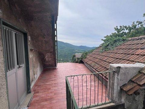 Casa indipendente in Via Giuseppe Mereto, 67, Serra Riccò