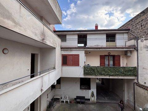 Casa indipendente in Via Elpidio Ienco, Capodrise