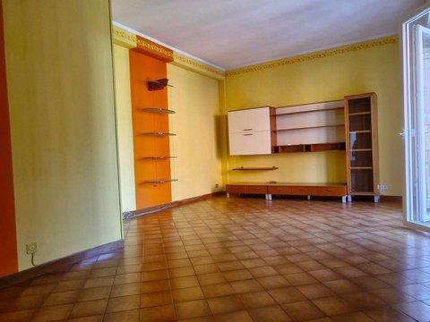 Appartamento in Via Giuseppe Giacosa, 7, Crocetta, Reggio Emilia