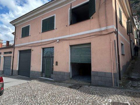 Casa indipendente in Traversa Ammiraglio Ruggiero, s.n.c, Lauria