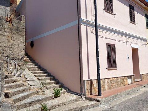 Trilocale in Via Nazionale, 70, Posada