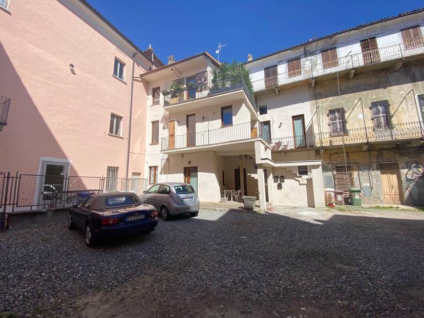 Bilocale ottimo stato, piano terra, Centro, Avigliana