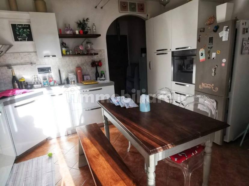 Quadrilocale buono stato, secondo piano, Centro, Dicomano — foto 7 di 13