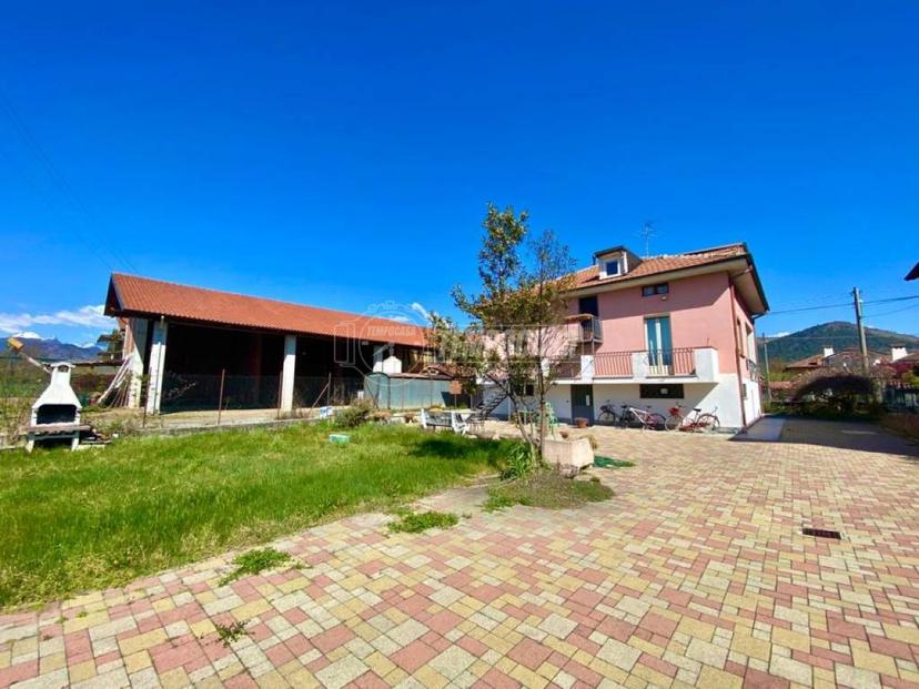 Villa bifamiliare via Valle Sea, Centro, Balangero