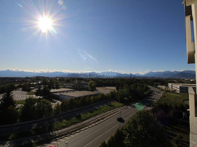 Bilocale Strada del Portone, Mirafiori Sud - Strada del Drosso, Torino