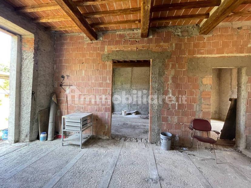 Casa colonica via di Canonica, Monte Morello, Cercina, Sesto Fiorentino