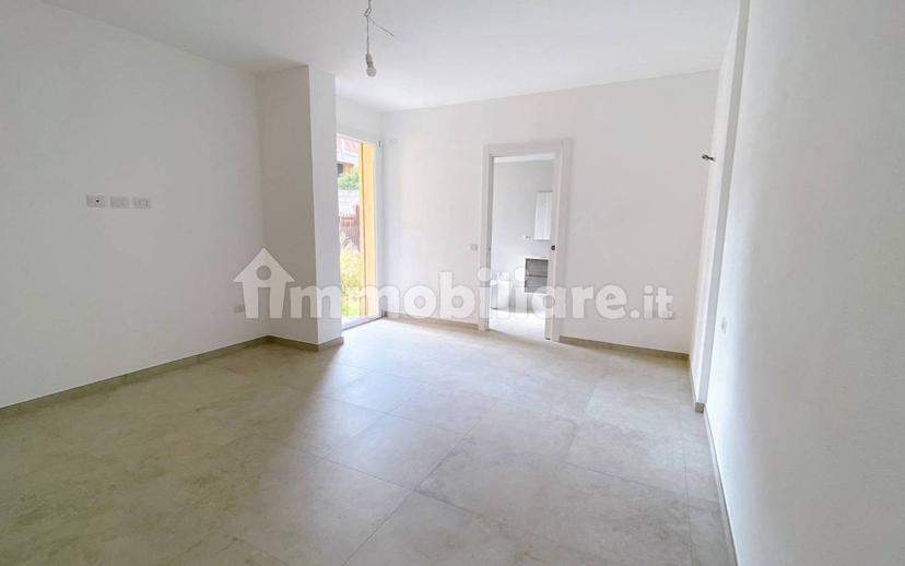 Trilocale via Bernardino Telesio 15, Quartu, Quartu Sant'Elena — foto 3 di 17