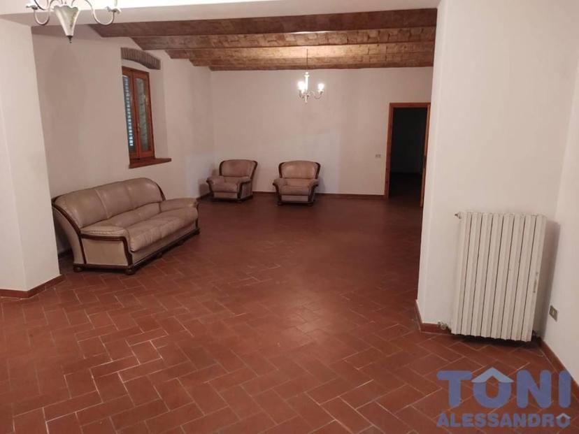 Casa colonica, buono stato, 450 m², Vinci