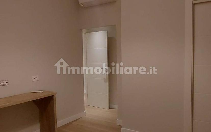 Stanza singola via del Ponte di Mezzo, Firenze — foto 24 di 33