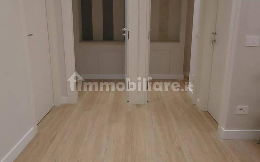 Stanza singola via del Ponte di Mezzo, Firenze — foto 23 di 33