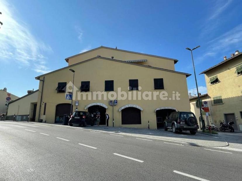 Quadrilocale via Vecchia Aretina 1, San Donato In Collina, Rignano sull'Arno