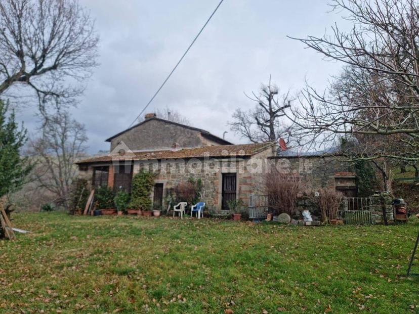 Casa colonica frazione Santa Lucia 17A, Dicomano