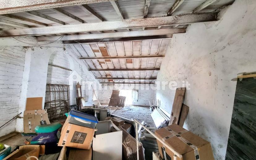 Loft via Camillo Benso di Cavour, Centro, Caprarola — foto 11 di 34