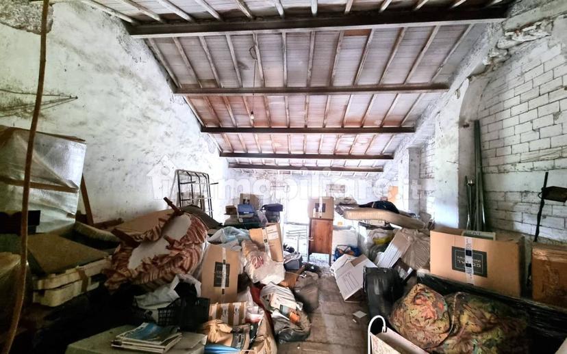 Loft via Camillo Benso di Cavour, Centro, Caprarola — foto 30 di 34