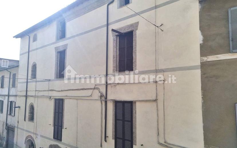 Loft via Camillo Benso di Cavour, Centro, Caprarola — foto 31 di 34