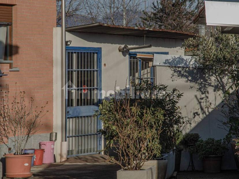 Trilocale Strada Mongina 28, Mercato - Santa Maria, Moncalieri