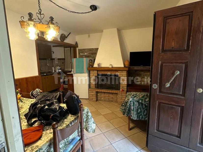 Casale via Serraglio di Sopra 29, Baragazza, Castiglione dei Pepoli