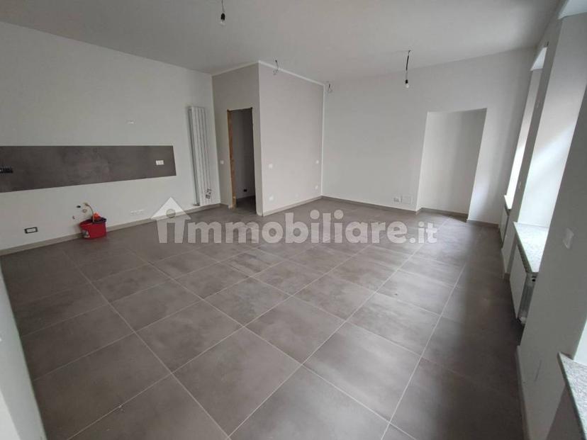 Bilocale via Leinì 11, Centro, Caselle Torinese