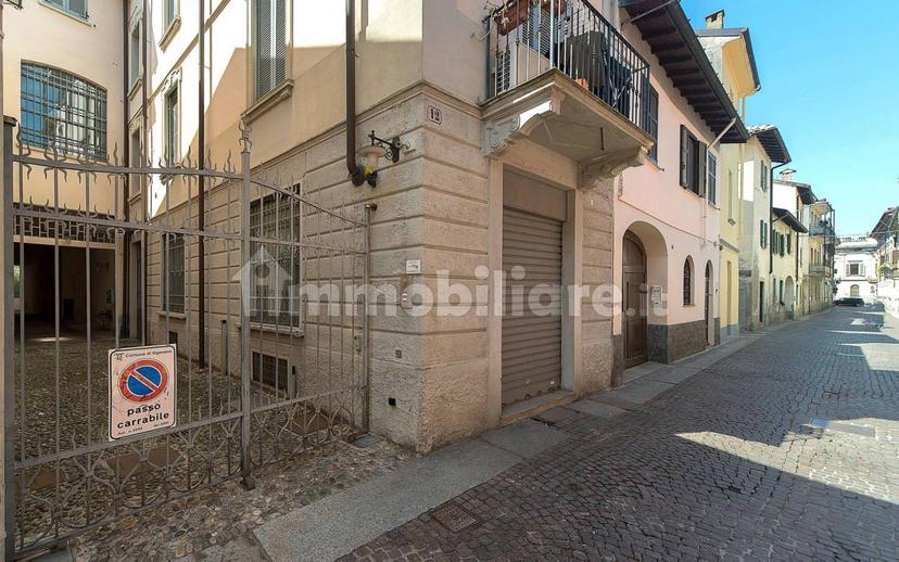 Loft via Don Luigi Persani 12, Centro, Vigevano — foto 12 di 31