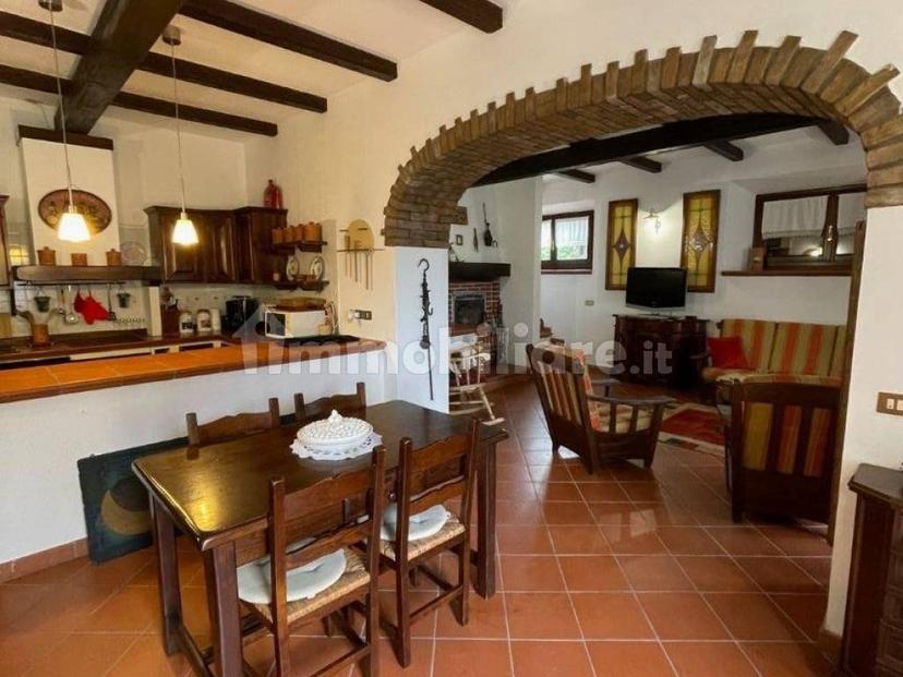 Villa unifamiliare via Puligno Migliarino, Firenzuola