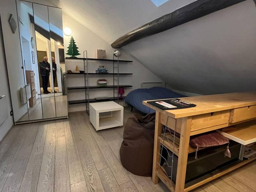 Mansarda viale Tibaldi 10, Pezzotti - Meda, Milano — foto 8 di 16