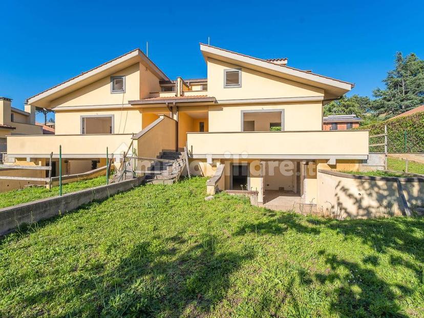 Villa bifamiliare via delle Ortensie, Centro, Rocca di Papa — foto 30 di 37