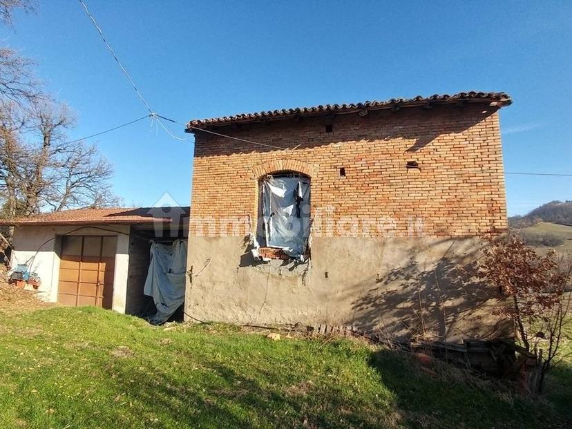 Rustico via della Libertà 33, Savigno, Valsamoggia