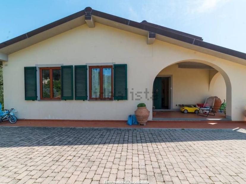 Villa unifamiliare, ottimo stato, 320 m², Centro, Rignano sull'Arno