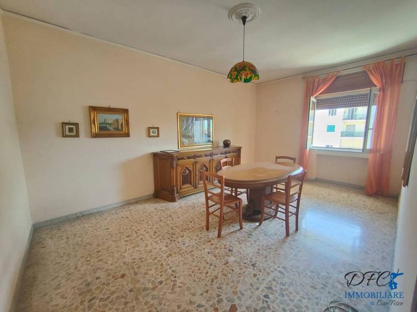 Trilocale via San Paolo 36, Centro, Casoria