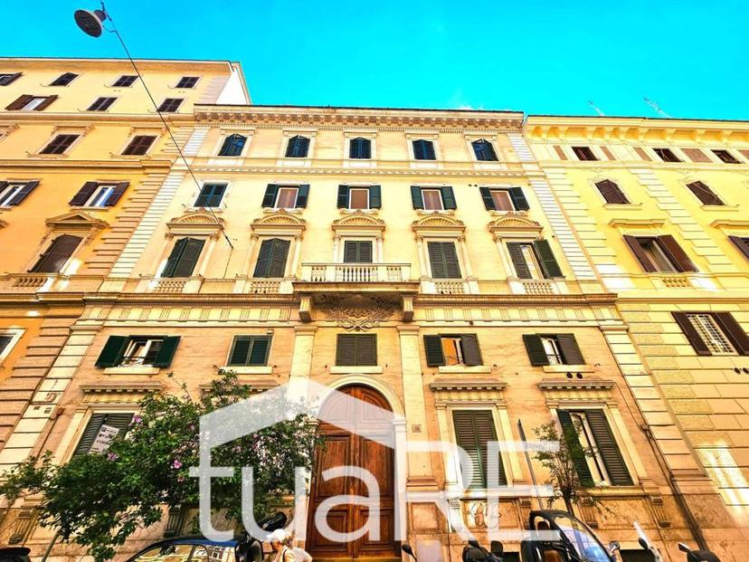 Bilocale via Silla, Prati, Roma