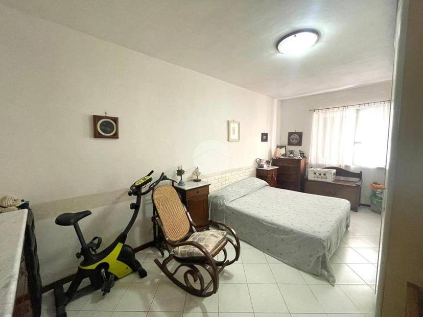 Trilocale via cupa delle fescine 35, Monterusciello, Pozzuoli