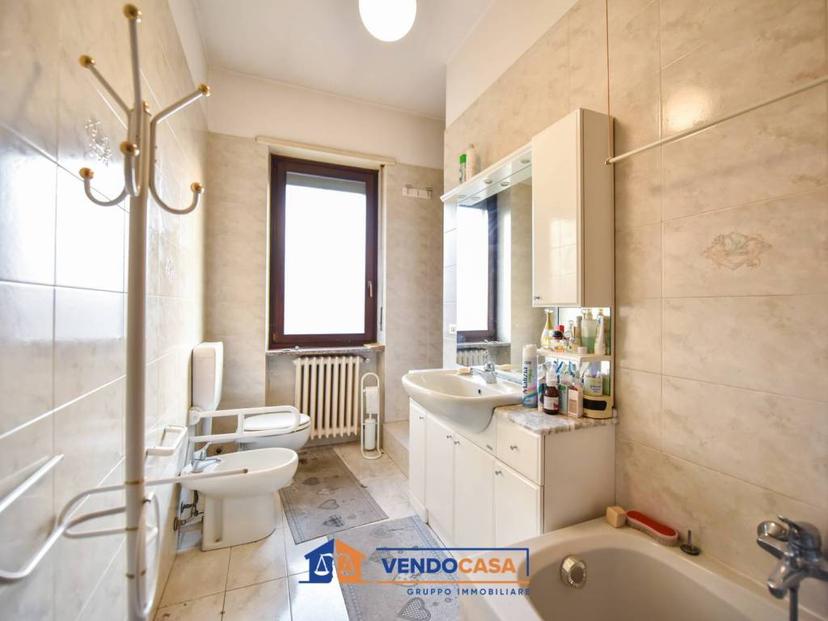 Villa bifamiliare via Borgo Nuovo 9, Villastellone