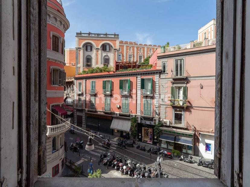 Appartamento via Gaetano Filangieri, Chiaia, Napoli