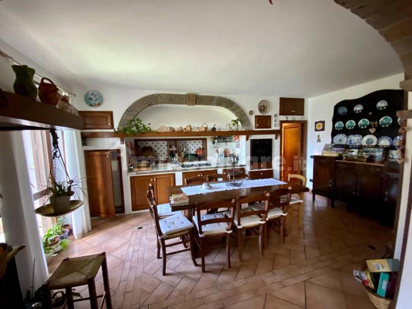 Bilocale da ristrutturare, piano terra, Sorrento
