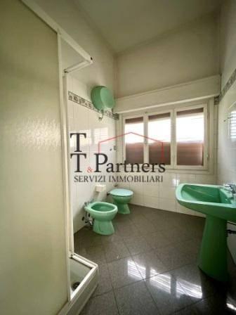 Villa unifamiliare via Pistoiese, Brozzi, Firenze