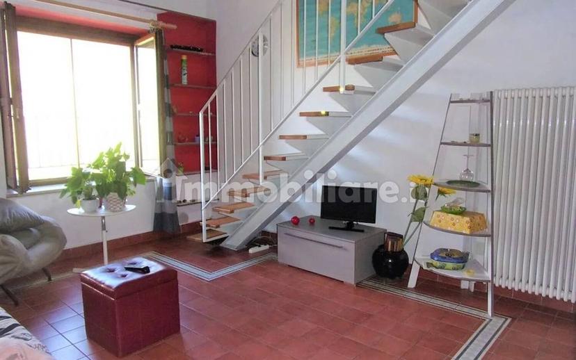 Loft via Raffaello Sanzio San C., Centro, Fermignano — foto 4 di 17