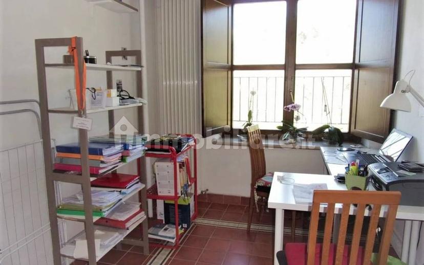 Loft via Raffaello Sanzio San C., Centro, Fermignano — foto 2 di 17