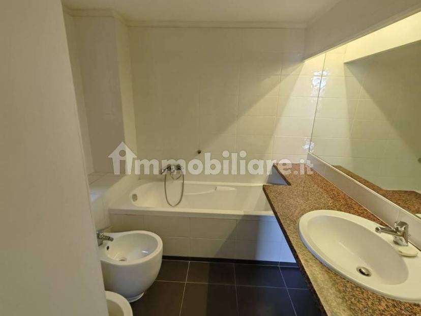 Stanza in affitto in appartamento via Bradano, Roma — foto 4 di 57