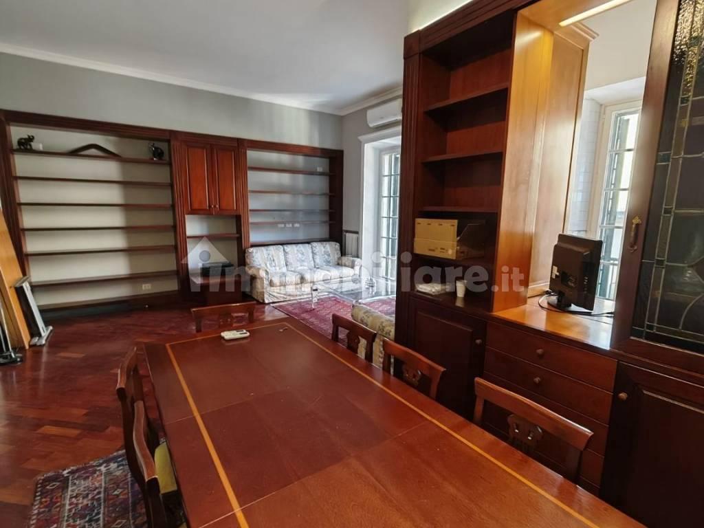 Stanza in affitto in appartamento via Bradano, Roma