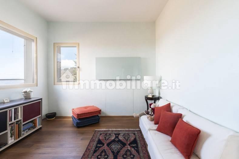 Villa bifamiliare Località Cascina Nuova, Reggello