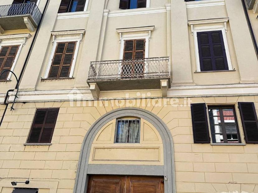Appartamento via Giovanni Plana 7, Via della Rocca, Torino