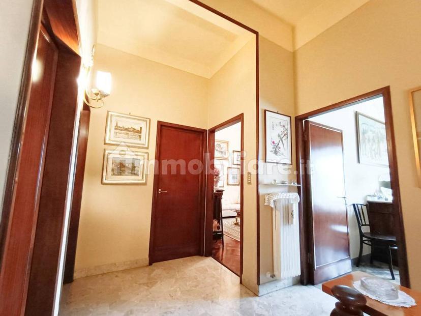 Villa unifamiliare piazza San Rocco, San Rocco - Lungarno, Empoli