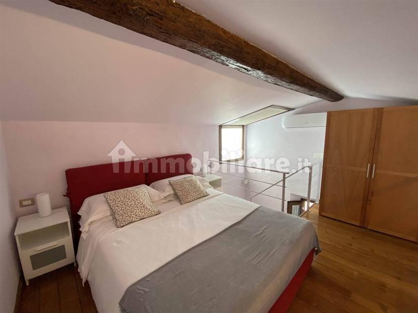 Bilocale ottimo stato, quarto piano, D'Azeglio, Firenze