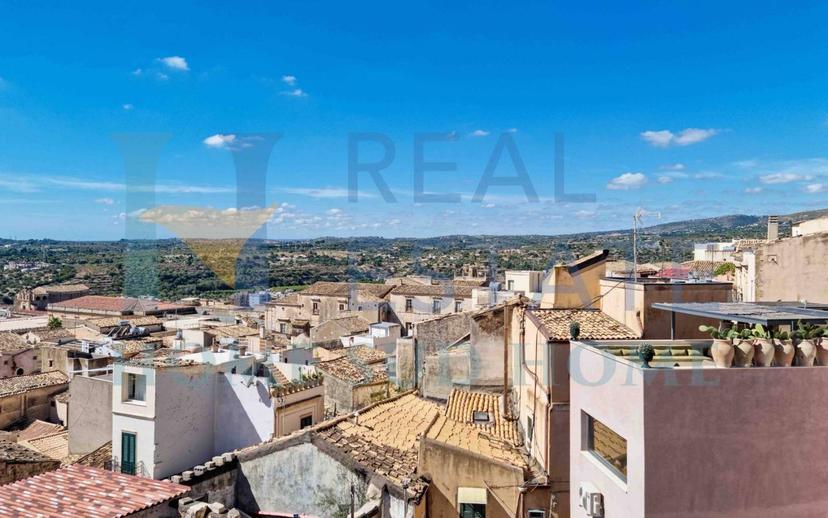 Loft via Tommaso Fazello 228, Centro, Noto — foto 2 di 39