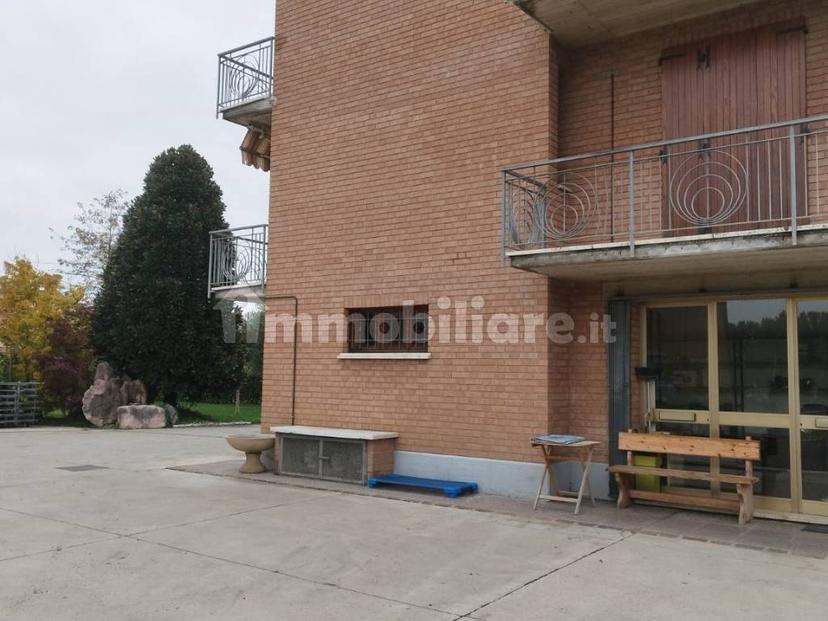 Appartamento via Doccia, Centro, Vignola — foto 12 di 17