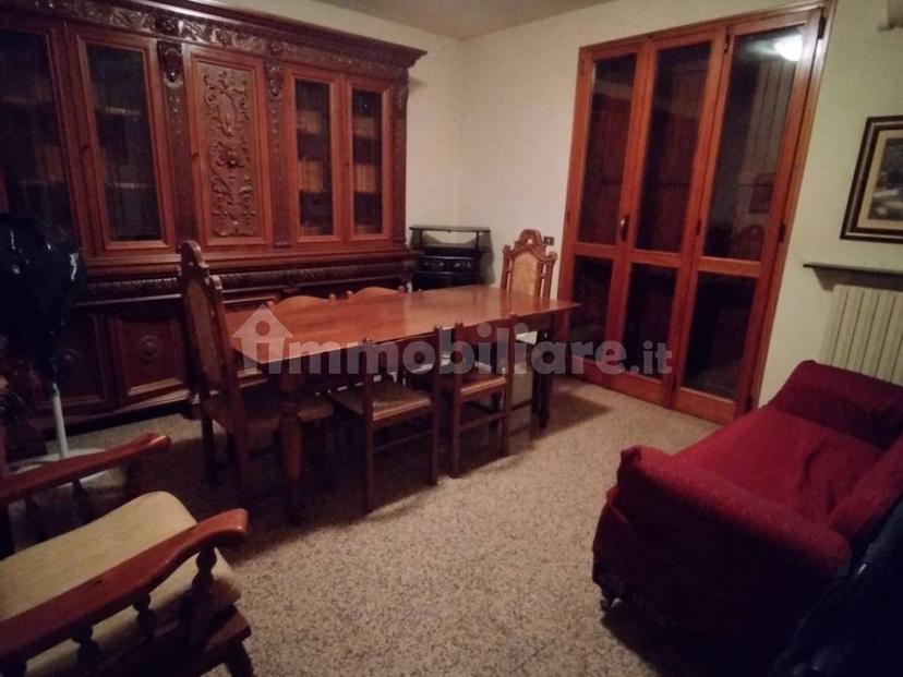 Appartamento via Doccia, Centro, Vignola — foto 9 di 17