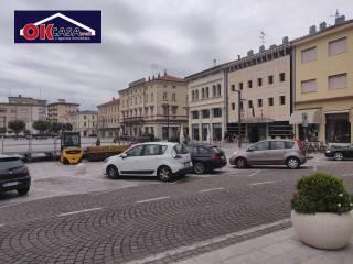 Appartamento via Duca D'Aosta, Centro, Monfalcone